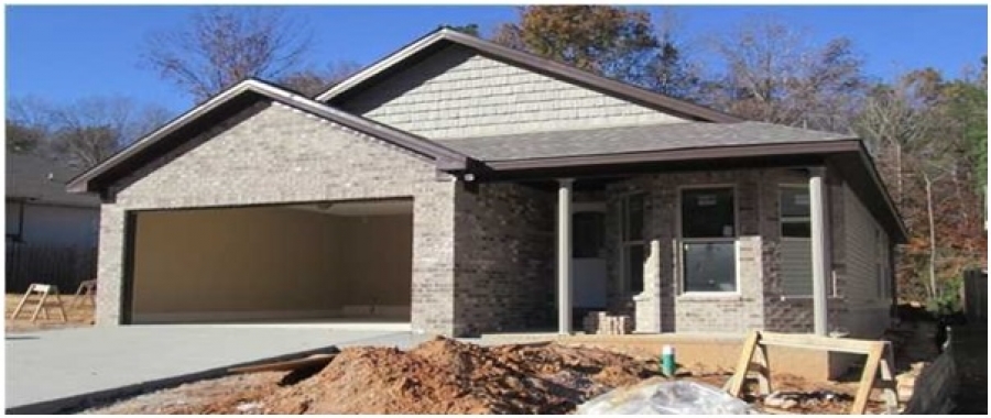 במדינת אלבמה  Tuscaloosa ארה"ב -מגרש ובניית בית חדש - תשואה כ-9% (קוד 300 )